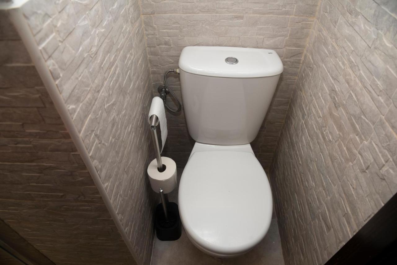 180 Home Apartamento En El Centro Buena Ubicacion Peral Sevilla Eksteriør billede
